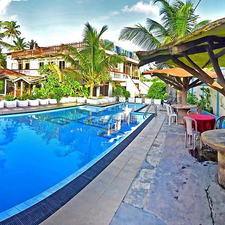 Deutsch Lanka Hotel Telwatta Bagian luar foto