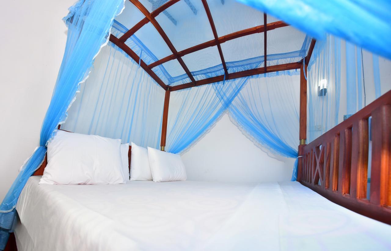 Deutsch Lanka Hotel Telwatta Bagian luar foto