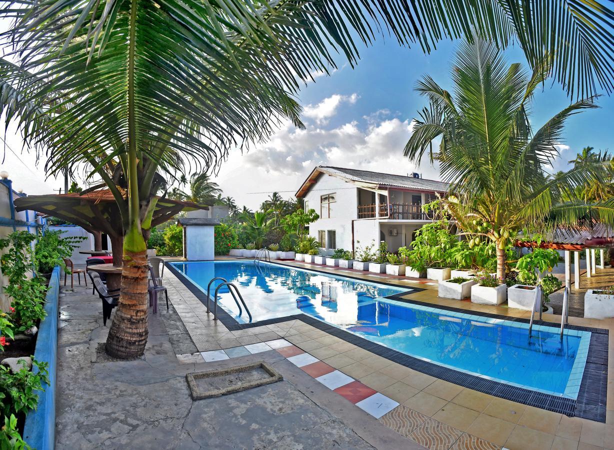 Deutsch Lanka Hotel Telwatta Bagian luar foto