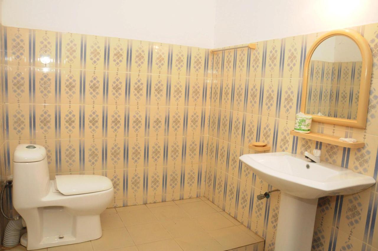 Deutsch Lanka Hotel Telwatta Bagian luar foto