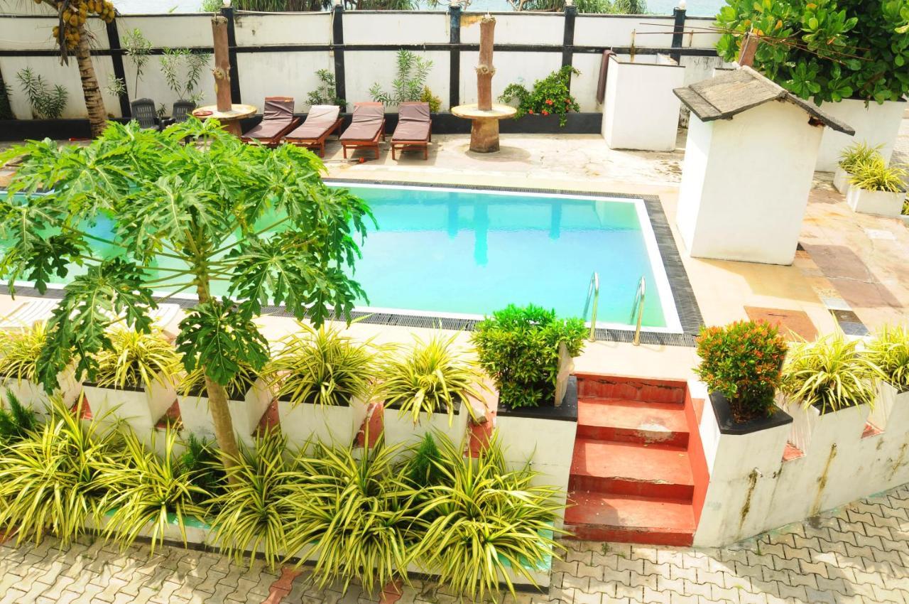 Deutsch Lanka Hotel Telwatta Bagian luar foto